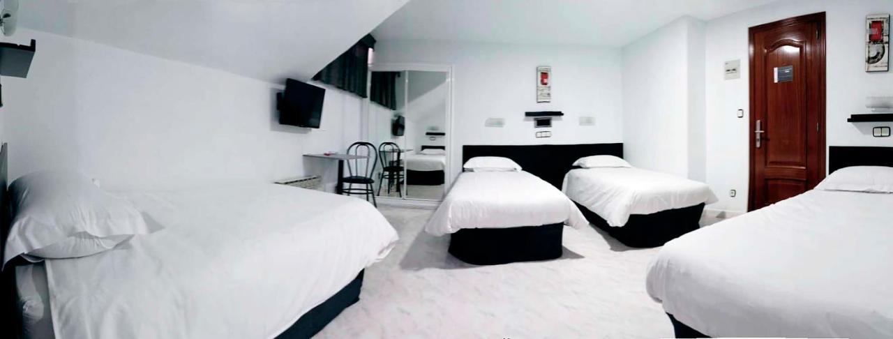 Hostal Lady Ana Maria Кольядо-Вільяльба Екстер'єр фото