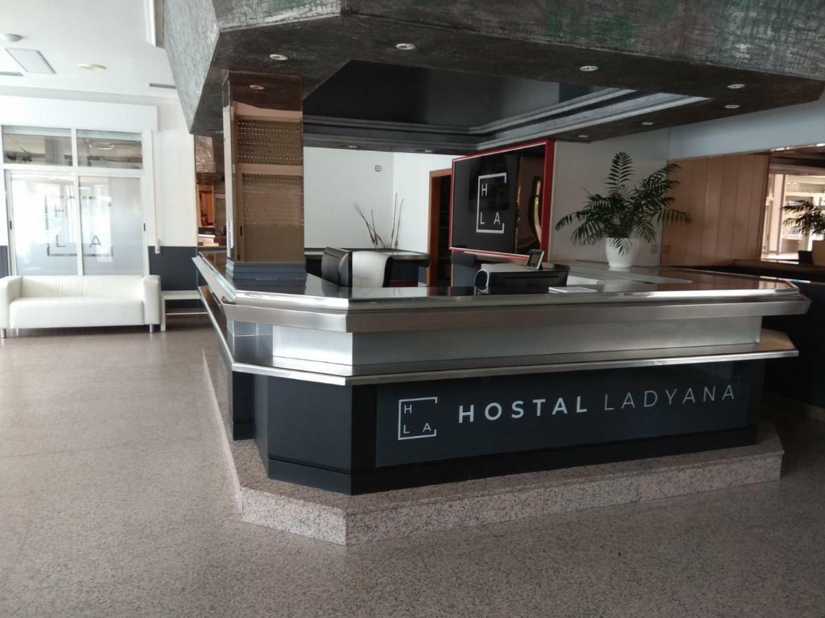 Hostal Lady Ana Maria Кольядо-Вільяльба Екстер'єр фото